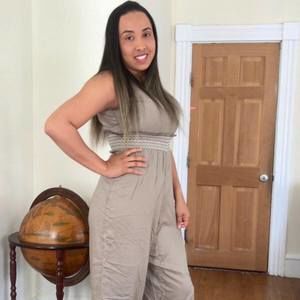 Meet your Posher, Vanessa